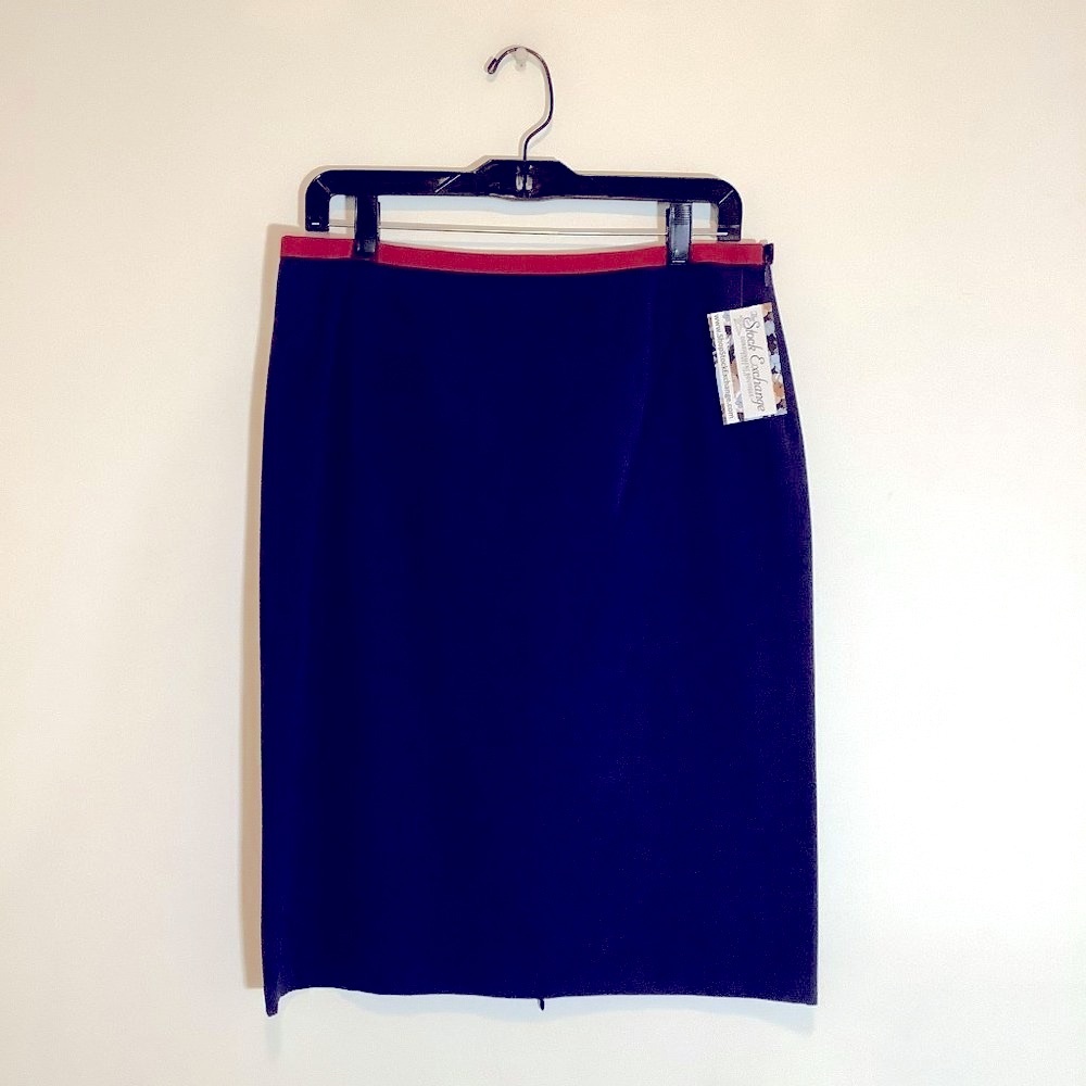Blumarine navy red trim skirt with side zipper size medium
